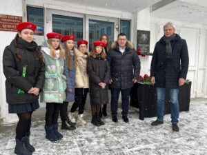 Депутат МОД Марк Черемисов почтил память выпускника Балашихинской школы, погибшего при исполнении воинского долга